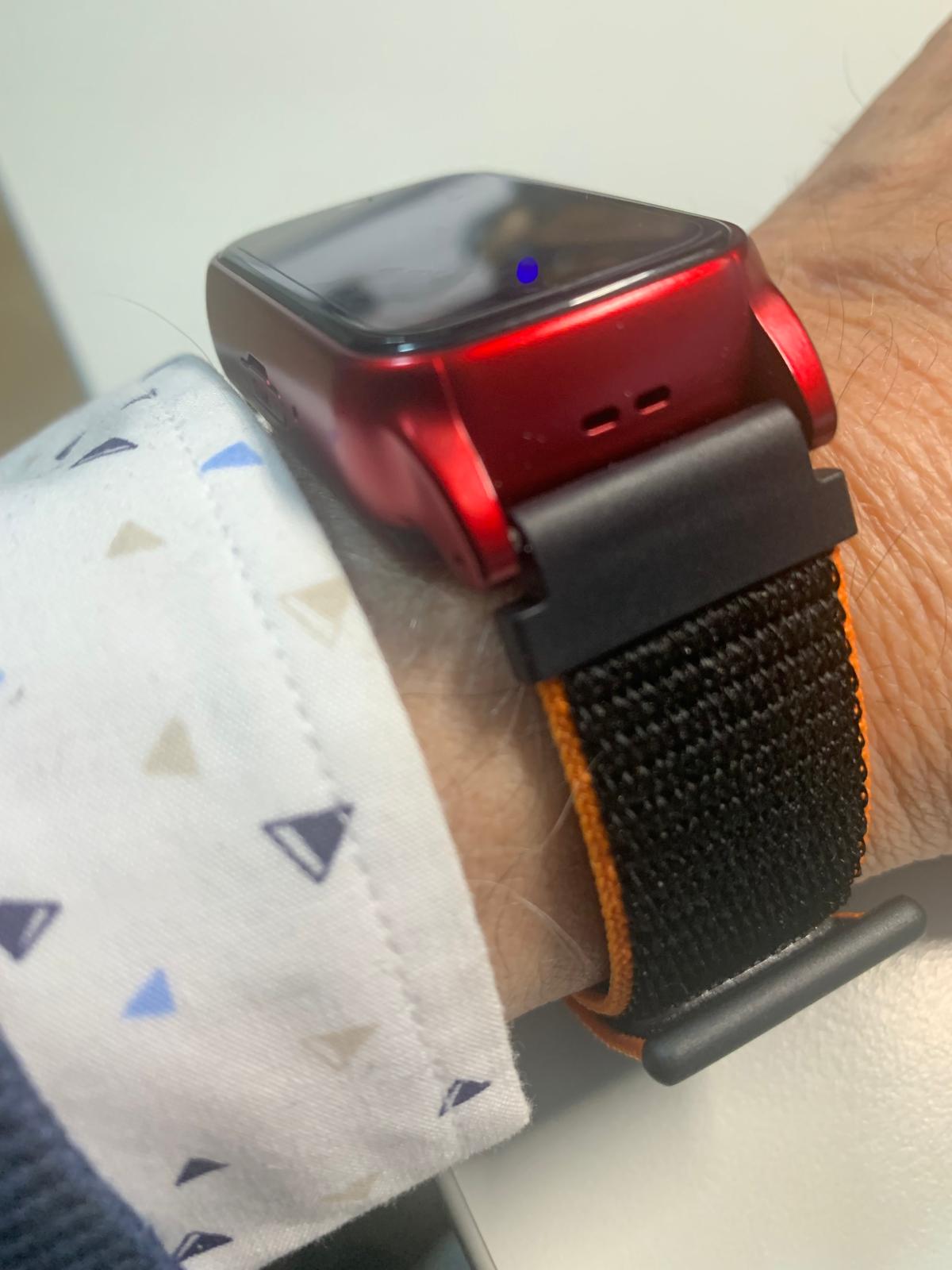 WatchToCare Halo – Het kleinste meest complete GPS-horloge voor senioren - Zwarte Variant 2 weken levertijd!
